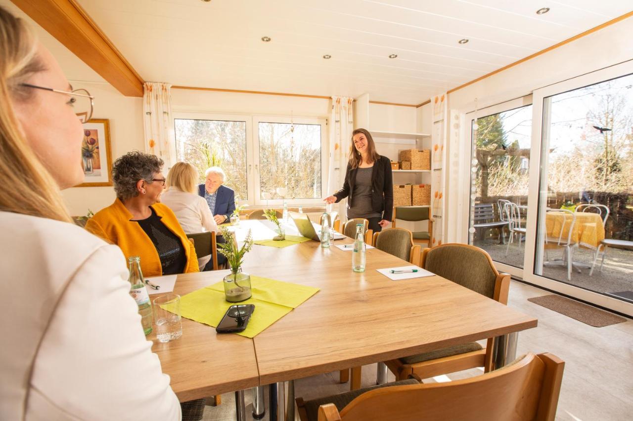 Hotel-Pension Haus Holtdirk Lippstadt Eksteriør billede